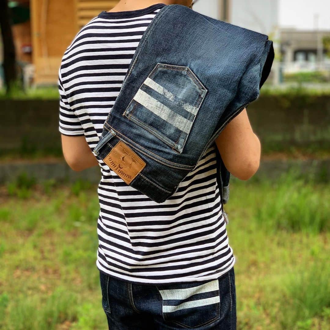 momotarojeansのインスタグラム：「T-shirts 07-024 How many GTB stripe on T-shirts?」