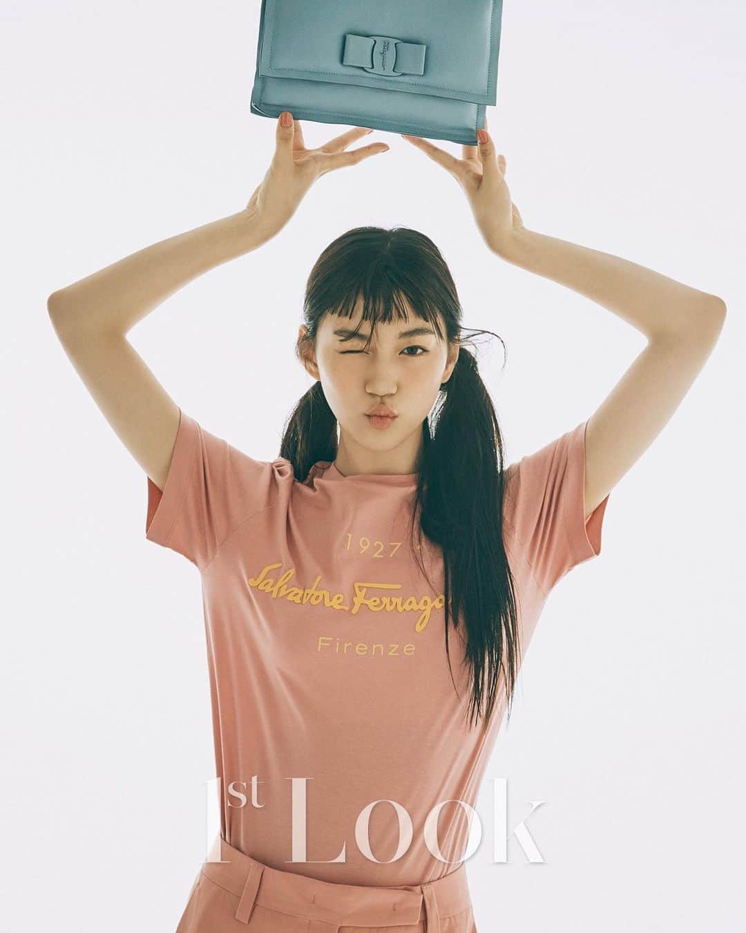 キム・ドヨンさんのインスタグラム写真 - (キム・ドヨンInstagram)「Doyeon for 1st Look Magazine」7月2日 17時19分 - weme.doyeon