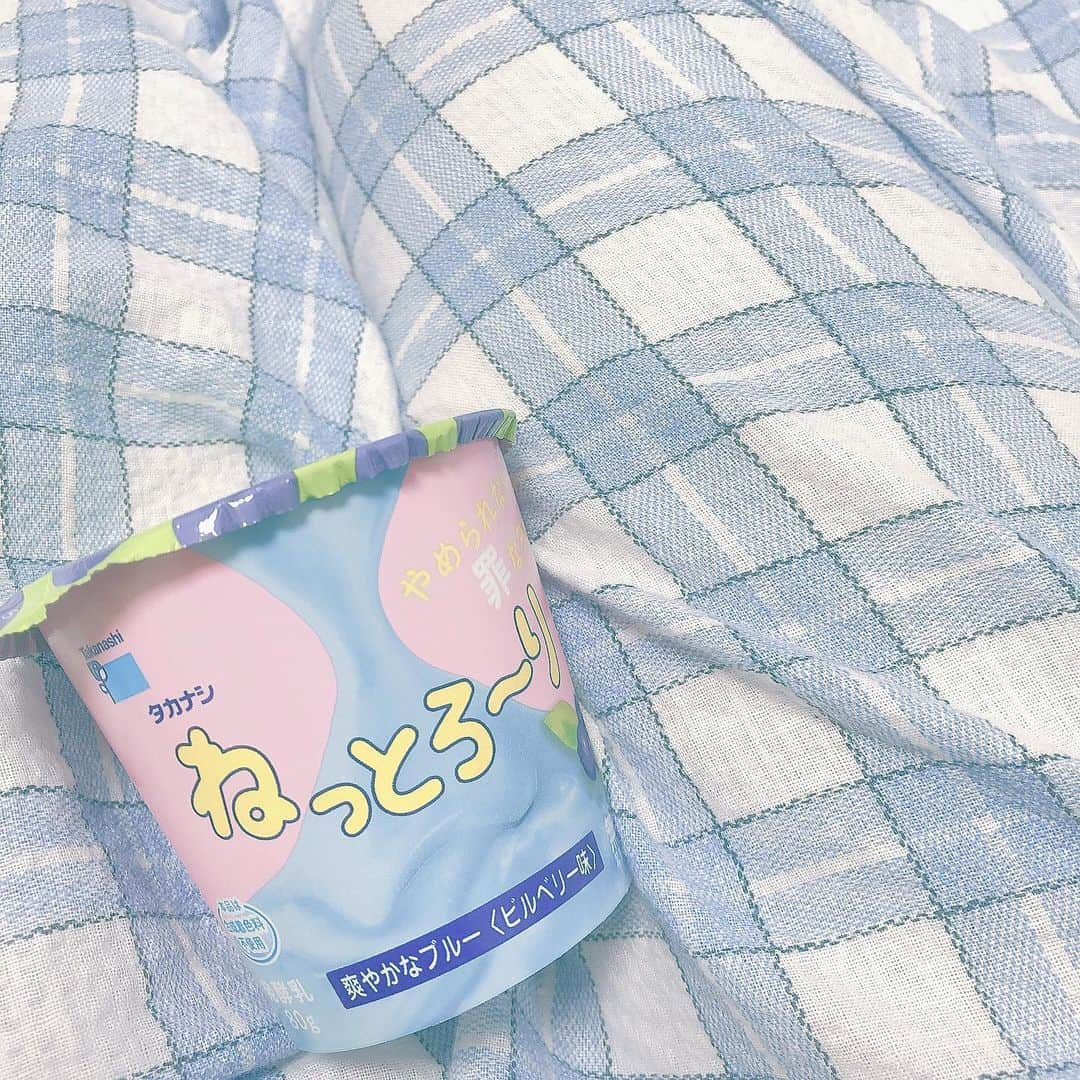 菖蒲まりんさんのインスタグラム写真 - (菖蒲まりんInstagram)「.﻿ ✧ ﻿ ﻿ ねっとろ〜り定期的に色んな味出るから買っちゃう(´･ω･)σ﻿ ﻿ しょうゆはいってるらしい🤭 .﻿ ﻿ #タカナシ #ねっとろ〜り#ヨーグルト #タカナシ乳業 #菖蒲まりん #NMB48 ﻿ .﻿ ✧」7月2日 17時36分 - marin_nonfic