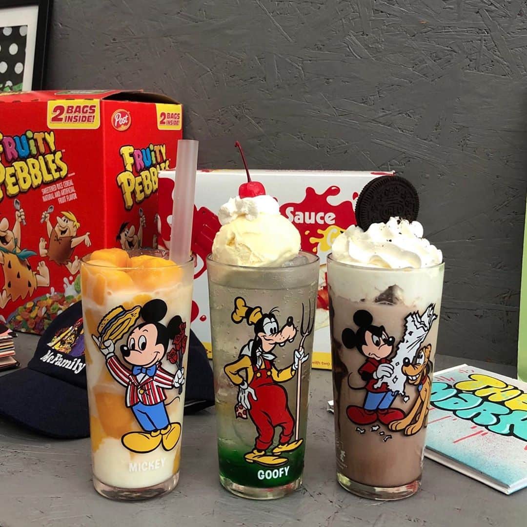 小川沙樹のインスタグラム：「この前行ったカフェ🐭🏰 ドリンク美味しいし店員さんがすごく優しかった〜」