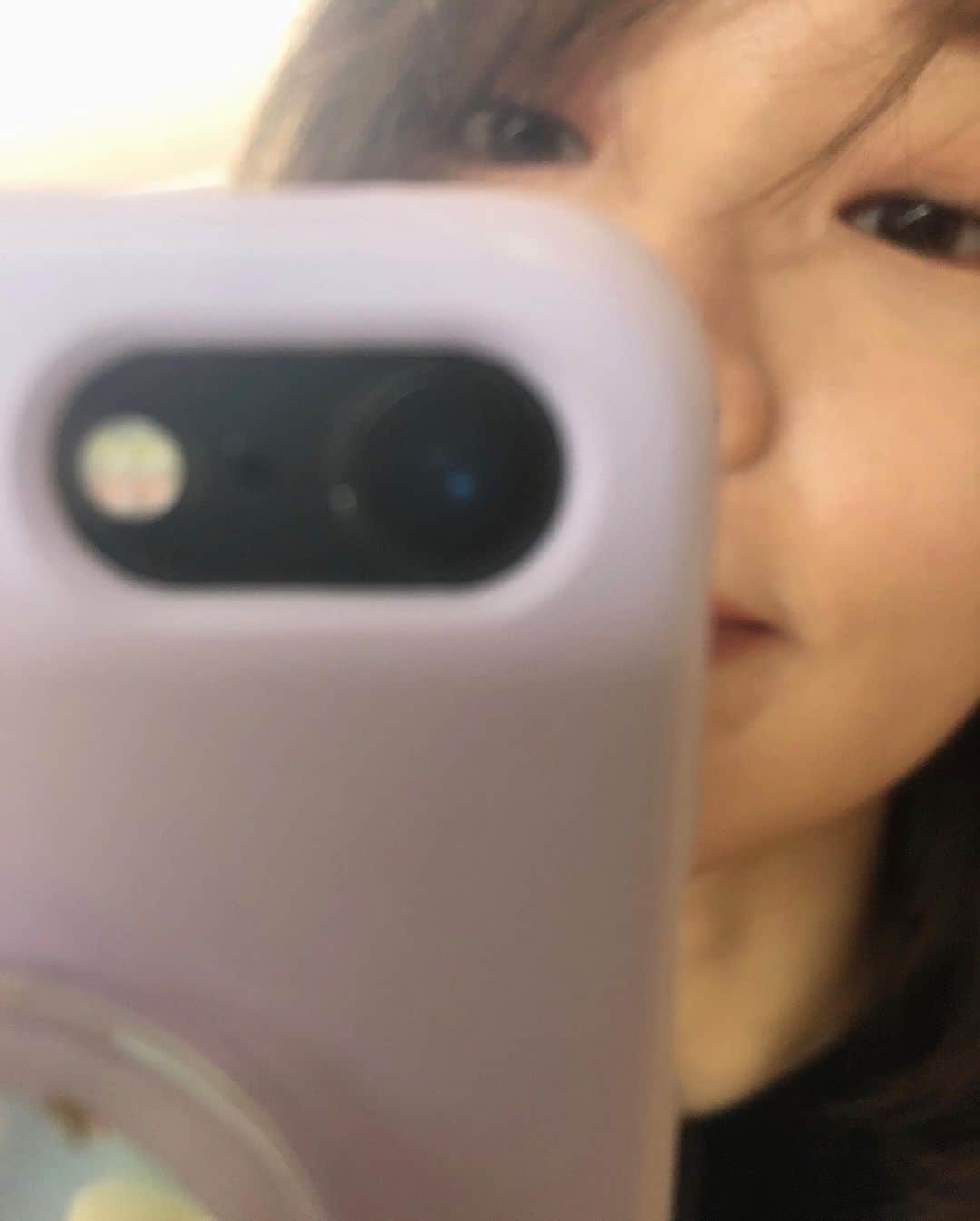 チョン・ジユンさんのインスタグラム写真 - (チョン・ジユンInstagram)「점점 다가감 👣」7月2日 18時20分 - jenyerjiyoon