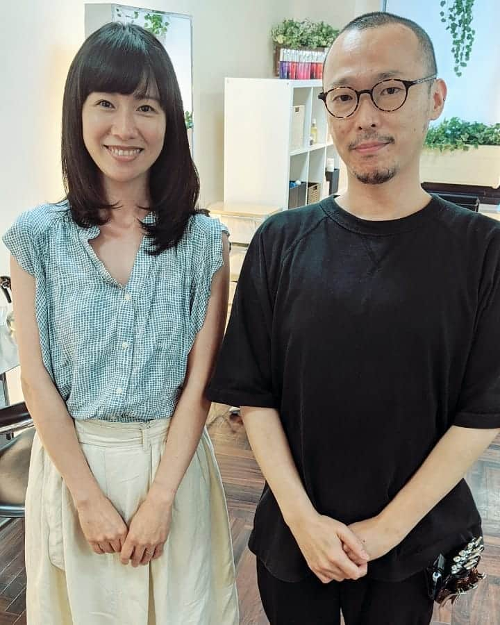 吉村美樹さんのインスタグラム写真 - (吉村美樹Instagram)「ひさしぶりにヘアサロンへ💇‍♀️ 幡八さんが担当してくださいました☺コロナ対策もしっかりとして頂いて、とても安心でした✄いつもありがとうございます！！#なかよし #同じ誕生日 #911 #9月11日 #ヘアサロン #fixup #トリートメント #ヘアカット #トゥルトゥル #感謝 #いつもありがとうございます #サトルジャパン #モデル #ママモデル #吉村美樹 #💇‍♀️」7月2日 18時46分 - yoshimuramiki0911