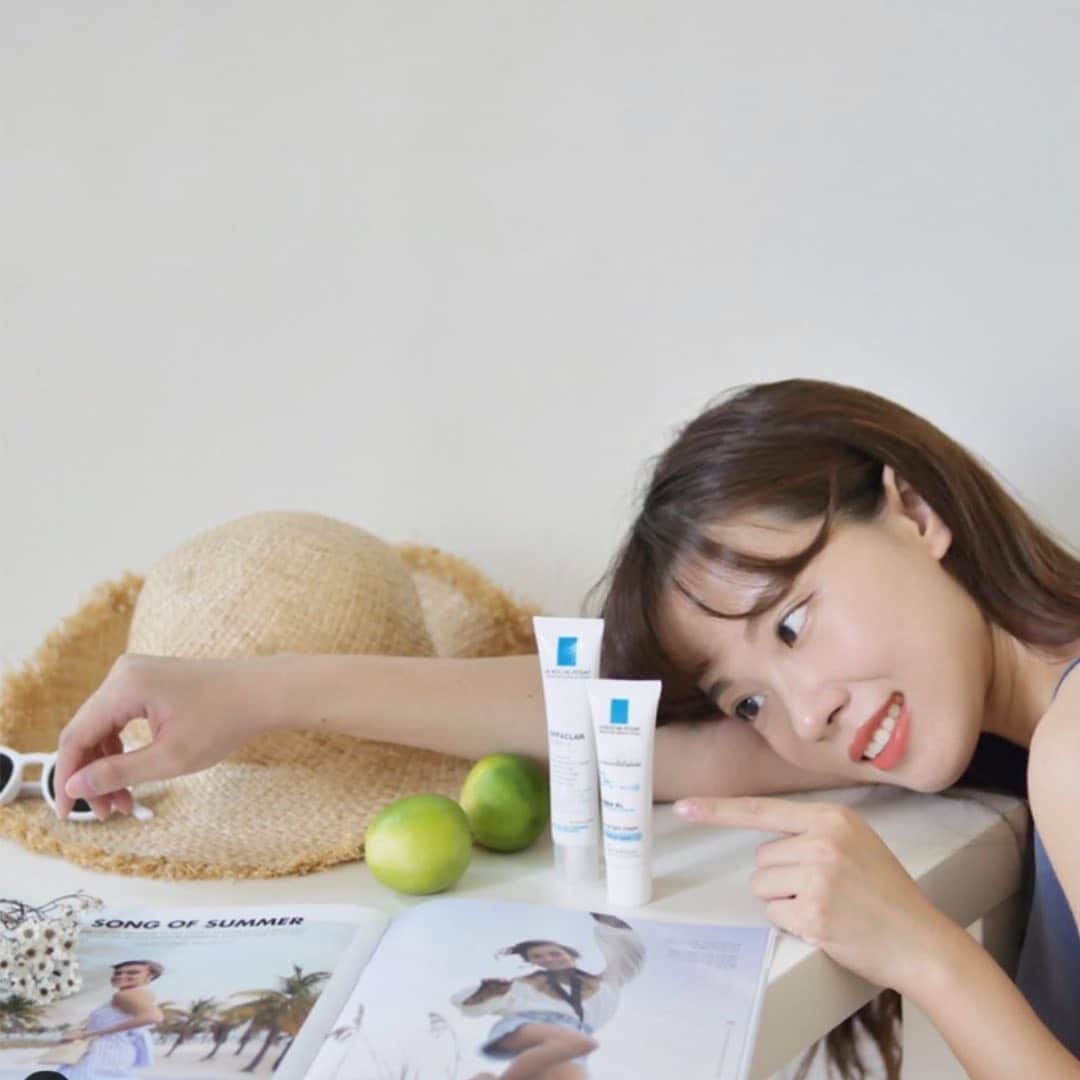 LA ROCHE-POSAY JAPAN ラロッシュポゼのインスタグラム：「＼これからの季節に大活躍の商品／ . #ピンクのトーンアップUV はもう試されましたか？ 7月になり、紫外線が気になる季節になりました。 ピンクのトーンアップUVは、SPF50+・PA++++の防御力で、紫外線からお肌を守ります。 . 血色感のでるピンクの色味が特徴で、ノーメイクでもお肌をキレイに見せてくれます。日やけ止め乳液はもちろん、化粧下地としても使用可能です。 気になった方は保存して、ぜひ公式サイトをチェックしてみてくださいね。 . #ピンクのトーンアップUV で紫外線ケアを始めましょう。 みなさんはどんな時にご使用されてますか？コメントで教えてください✨✨  UV イデア XL プロテクショントーンアップ ローズ　 30mL  3,740円（税込）  ※画像内の製品はUVイデア XL プロテクショントーンアップ ローズのみ日本で発売しております。  #ラロッシュポゼ #larocheposay #トーンアップUV派 #新作 #新発売 #新製品 #乾燥肌 #敏感肌 #敏感肌対策 #スキンケア #低刺激 #低刺激設計 #敏感肌コスメ  #保湿対策 #保湿ケア #肌ケア #日焼け止め #日焼け止め下地 #BBクリーム #化粧下地 #ツヤ肌 #コスメ購入品 #おすすめコスメ #ツヤ肌メイク #コスメ紹介 #コスメレビュー #新作コスメ#シミ対策#ドクターズコスメ」