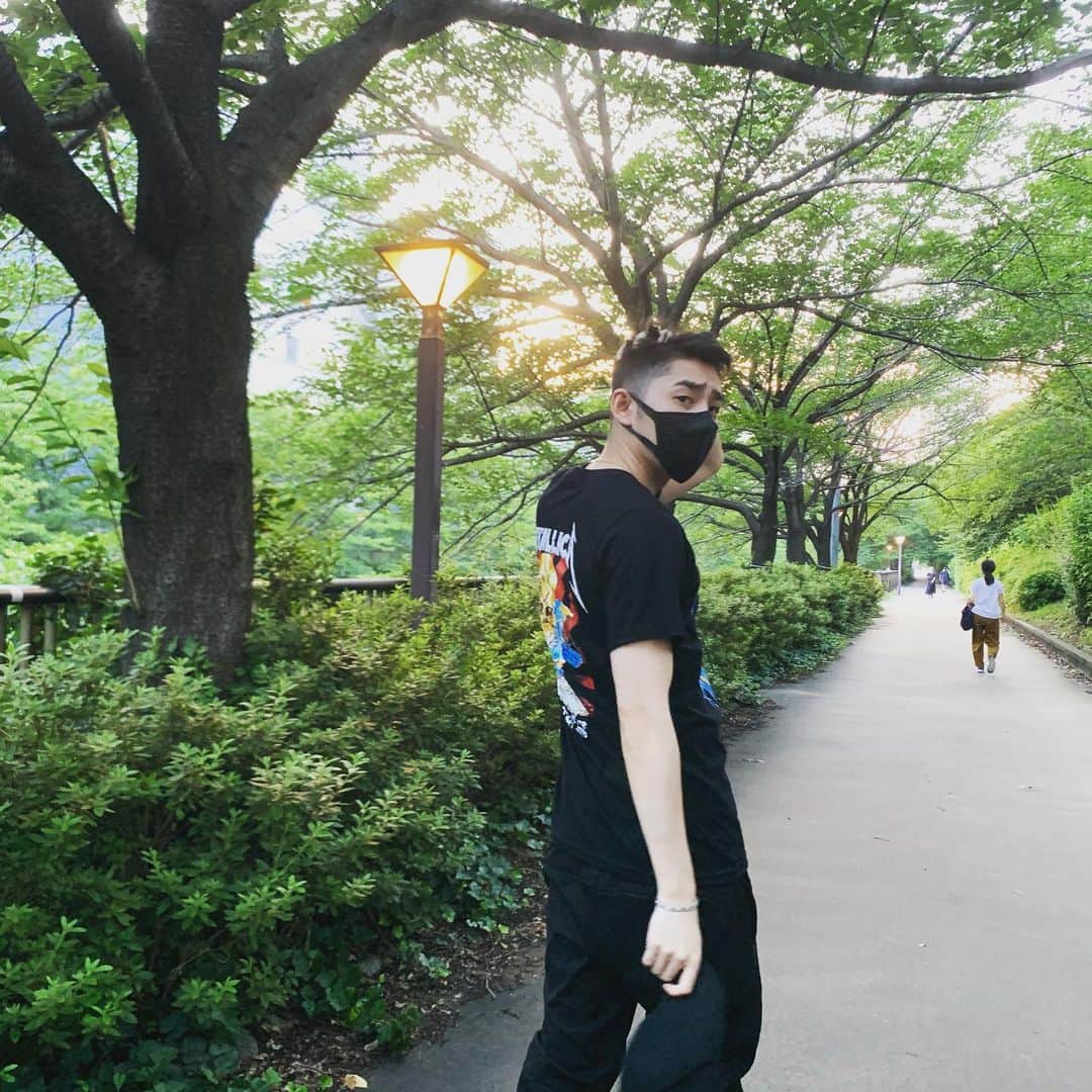 許峰（キョホウ）のインスタグラム
