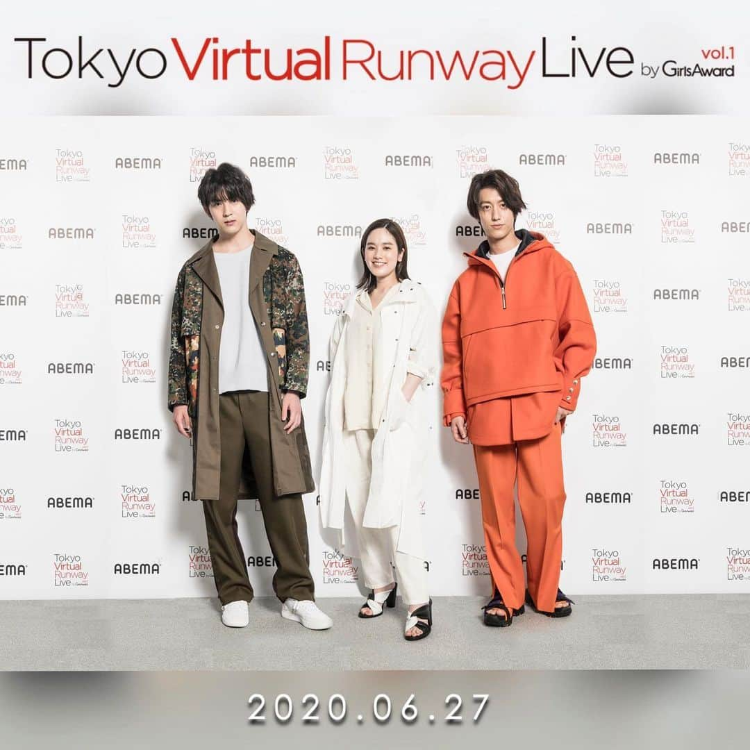 ガールズアワードさんのインスタグラム写真 - (ガールズアワードInstagram)「#史上初のCGファッションショー﻿ ＼ Tokyo Virtual Runway Live by #GirlsAward ／ ﻿ ﻿ ソーシャルディスタンスを守って﻿ 特別に合成した集合写真を公開🎬✨﻿ ﻿ 🌈PARTNER STAGE🌈﻿ ﻿ #C3 ﻿ @c3_esthe  ﻿ #TokyoVirtualRunwayLive﻿ #TokyoVirtualRunwayLivebyGirlsAward﻿ #アベマでCGランウェイ﻿ #アベマ﻿ #ガルアワ」7月2日 19時12分 - girlsaward_official