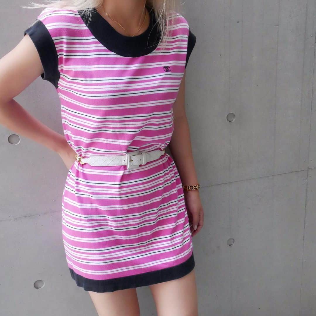 Vintage Brand Boutique AMOREさんのインスタグラム写真 - (Vintage Brand Boutique AMOREInstagram)「Chanel striped cotton dress  Size 38  📌On website search for AO26084▶︎Free Shipping Worldwide✈️ ≫≫≫ DM for more information 📩 info@amorevintagetokyo.com #AMOREvintage #AMORETOKYO #tokyo #Omotesando #Aoyama #harajuku #vintage #vintageshop #ヴィンテージ #ヴィンテージショップ #アモーレ #アモーレトーキョー #表参道 #青山 #原宿#東京 #chanel #chanelvintage #vintagechanel #ヴィンテージ #シャネル #ヴィンテージシャネル #シャネルヴィンテージ #amorewardrobe #アモーレワードローブ」7月2日 19時41分 - amore_tokyo