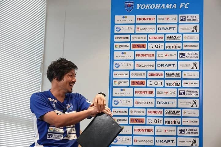 横浜FCさんのインスタグラム写真 - (横浜FCInstagram)「- 2020年7月3日(金) 18時〜 横浜FC公式YouTubeにて配信。 「レジェンド対談〜横浜の時代〜」  配信日 前編：7月3日（金）18:00 中編：7月10日（金）18:00 後編：7月20日（月）18:00  - #YOKOHAMAFC #横浜FC #RECORDTHEBLUE #三浦知良 #kazuyoshimiura  #中村俊輔 #shunsukenakamura  #松井大輔 @matsuidaisuke_official」7月2日 19時49分 - yokohamafc_official