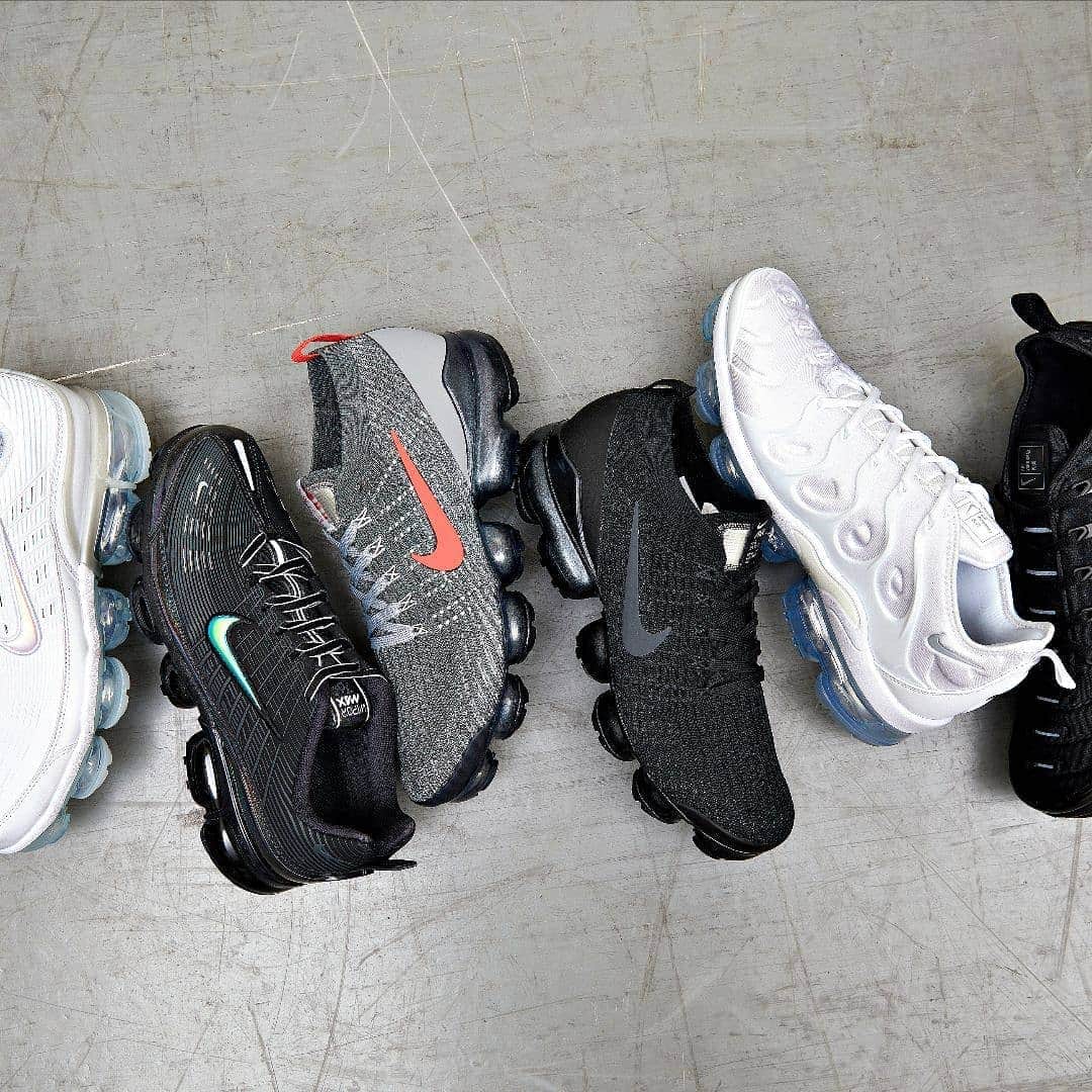 FOOTASYLUMさんのインスタグラム写真 - (FOOTASYLUMInstagram)「Now that's a collection! 😍  Shop online for all things @nikesportswear Vapormax! #Footasylum #Nike #Vapormax」7月2日 20時07分 - footasylum