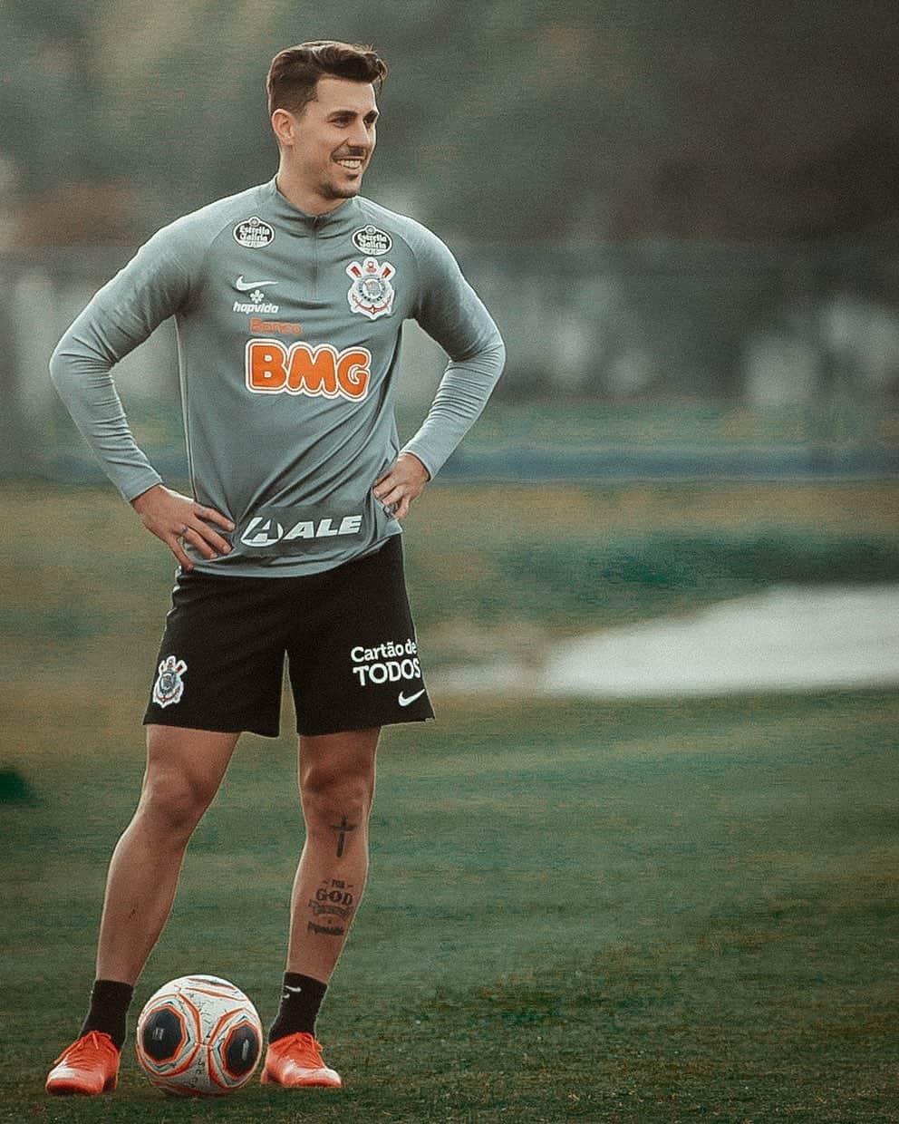 ダニーロ・フェルナンド・アベラールのインスタグラム：「🔸 be motivated⠀⠀⠀⠀⠀⠀⠀⠀⠀ ⠀⠀⠀⠀⠀⠀⠀⠀⠀ ⠀⠀⠀⠀⠀⠀⠀⠀⠀ ⠀⠀⠀⠀⠀⠀⠀⠀⠀ ⠀⠀⠀⠀⠀⠀⠀⠀⠀ ⠀⠀⠀⠀⠀⠀⠀⠀⠀ ⠀⠀⠀⠀⠀⠀⠀⠀⠀ ⠀⠀⠀⠀⠀⠀⠀⠀⠀ ⠀⠀⠀⠀⠀⠀⠀⠀⠀ ⠀⠀⠀⠀⠀⠀⠀⠀⠀ ⠀⠀⠀⠀⠀⠀⠀⠀⠀ ⠀⠀ 📸 @rodrigo_coca」