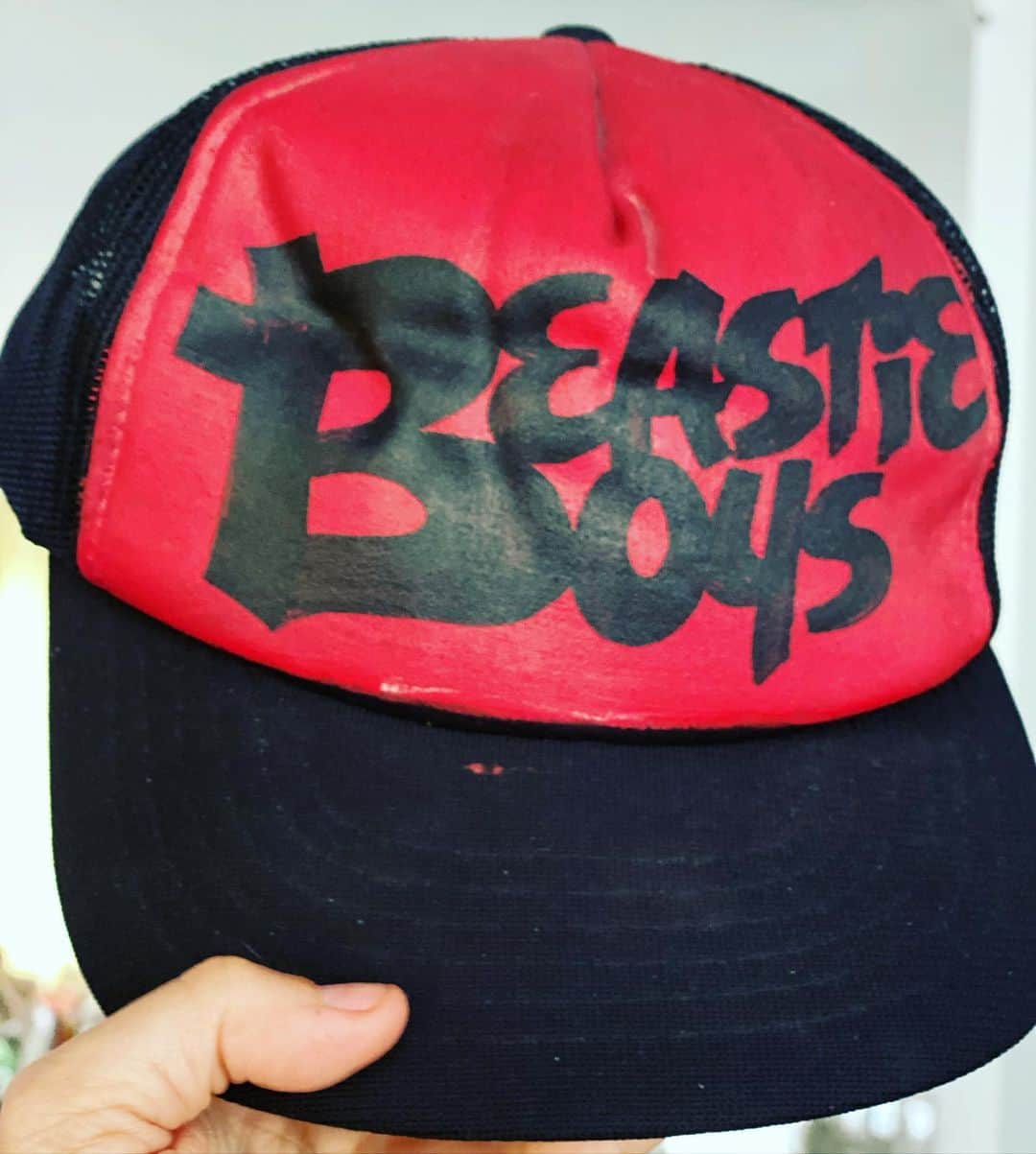 ナディア・ダジャニさんのインスタグラム写真 - (ナディア・ダジャニInstagram)「Found this gem in a closet. @ceyadams hand painted 4 #BeastieBoys hats in the 80’s for him and Adam, Adam, & Mike. I ended up with Cey’s. Somewhere i have a photo of the guys wearing theirs.」7月3日 6時41分 - caughtoffbase