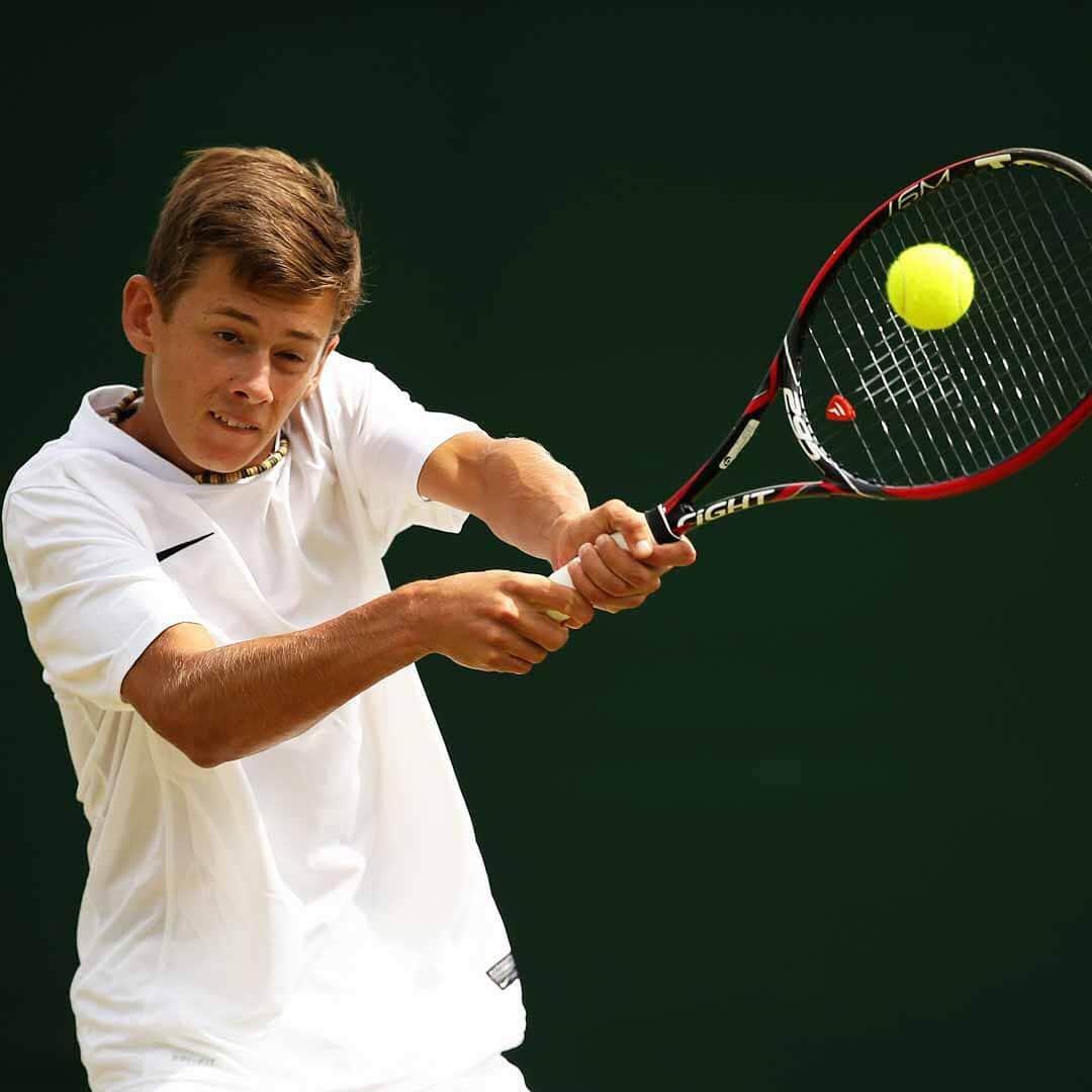 ATP World Tourさんのインスタグラム写真 - (ATP World TourInstagram)「They grow up so fast 😉 . Throwing it back to junior @wimbledon days 🎾」7月3日 6時42分 - atptour