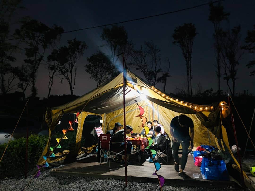 クォン・ヘソンさんのインスタグラム写真 - (クォン・ヘソンInstagram)「🏕 . . #캠핑 #이보다더좋을순없다 #camping #asgoodasitgets」7月2日 23時18分 - haesunghi