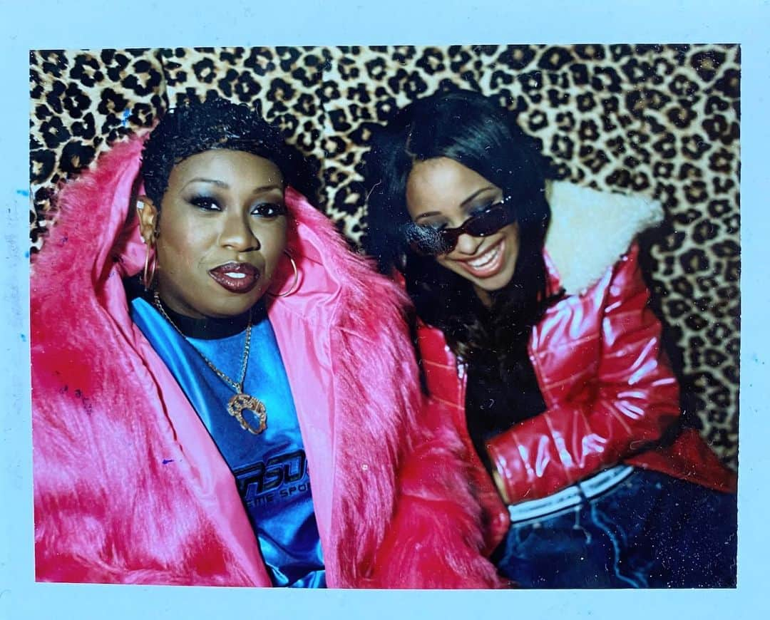 ベン・ワッツさんのインスタグラム写真 - (ベン・ワッツInstagram)「Club cheetah nyc 90z wiv @aaliyah & @missymisdemeanorelliott ...... original @polaroid taken on land camera #film #aaliyah #polaroid #landcamera #benwatts #shhhh」7月2日 23時19分 - wattsupphoto