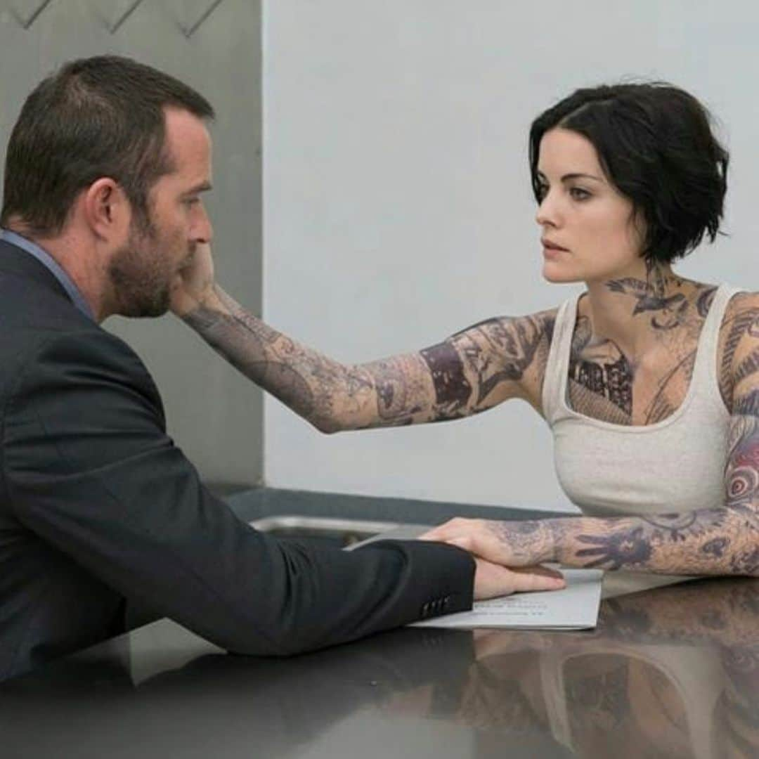 ジェイミー・アレクサンダーさんのインスタグラム写真 - (ジェイミー・アレクサンダーInstagram)「Good morning, everyone! All new #BLINDSPOT tonight! 9/8c on #NBC #tbt ♥️👊🏻💥」7月2日 23時13分 - jaimiealexander