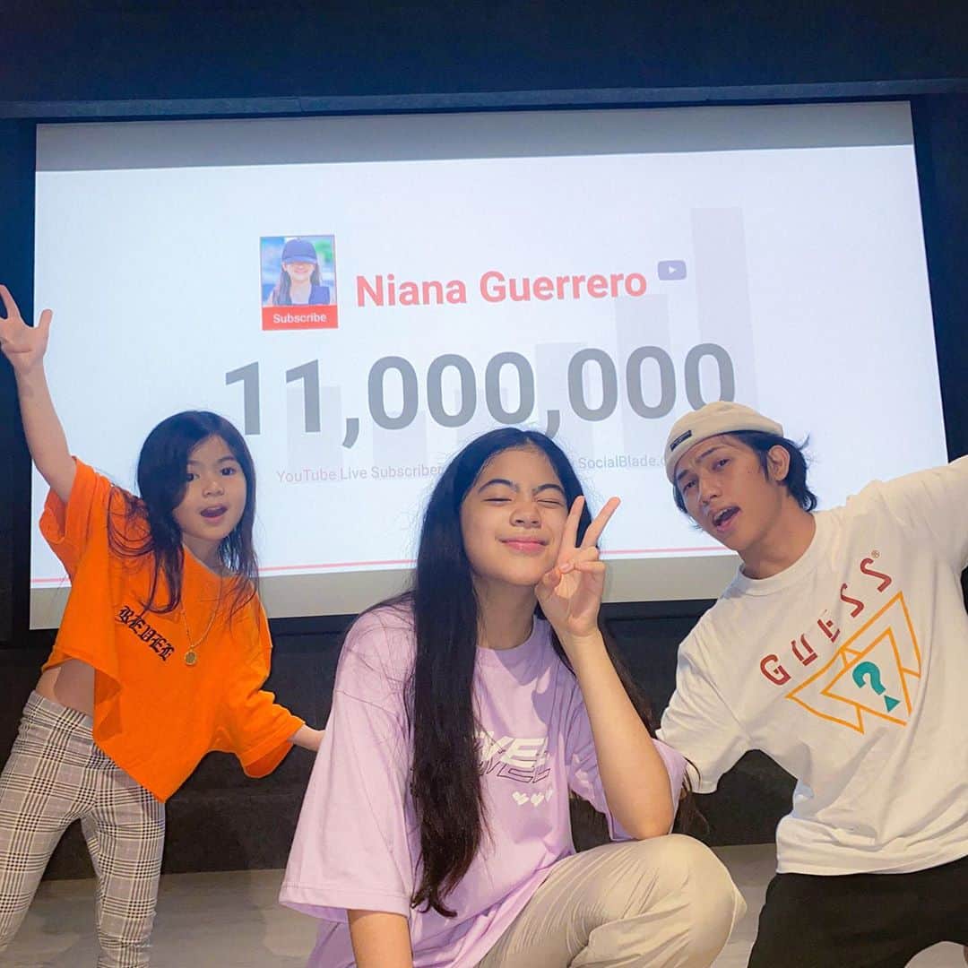 Niana Guerreroのインスタグラム：「grateful and thankful, 11M times ❤️」