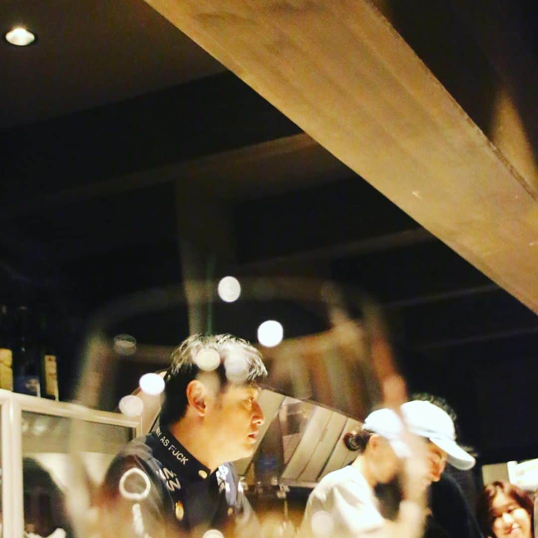 宮田麺児さんのインスタグラム写真 - (宮田麺児Instagram)「7月1日 このひから2020BY  上方漫才大賞受賞の振る舞い酒に 金粉たっぷりの栄光富士  感謝。」7月2日 23時42分 - miyatamenji