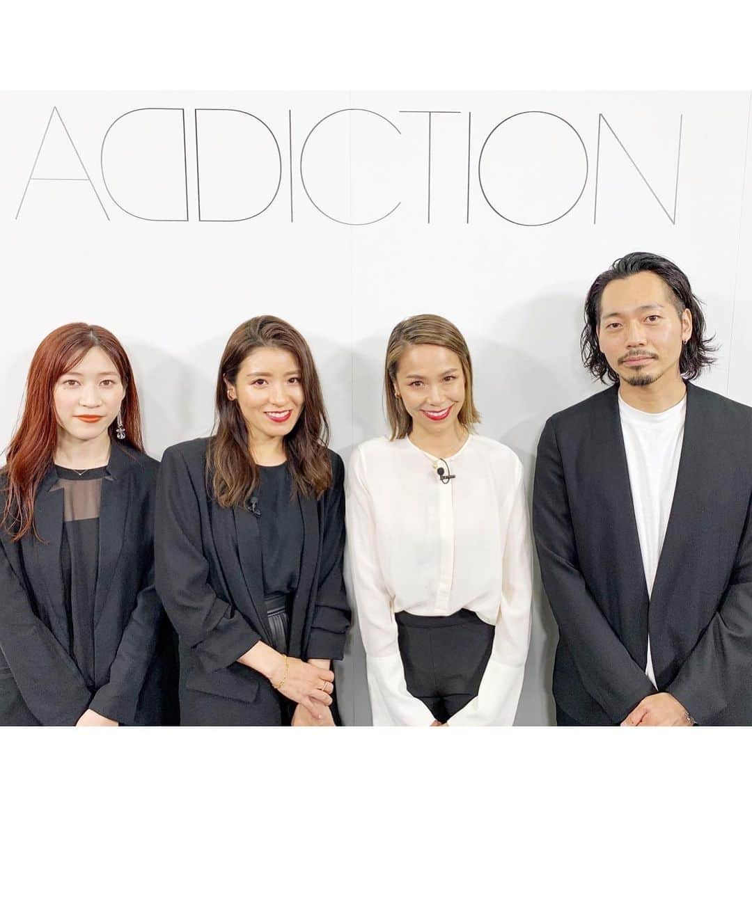 坂倉アコさんのインスタグラム写真 - (坂倉アコInstagram)「Thank you Addiction Tokyo  @addictionbeauty_official❤️﻿ ﻿ So happy to host their online new eyeshadow launch event with my girl / Addiction Tokyo Brand Director Aki @lipsticksandchocolates💄✨ ﻿ Awwww, we made it happen....it was our goal to collaborate one day and we did it!!! ﻿ ﻿ ﻿ 先日のAddiction Fall 2020 Collection ﻿ 製品発表会のお仕事🎤✨﻿ YouTubeでの生配信 遂に情報解禁〜😆 コロナ後・初のオンラインでのMCのお仕事、しかも友人がブランドデイレクターを務める大好きなブランド、アディクション❤️ ﻿ ﻿ 今回は5つの質感にこだわったザ・アイシャドウの発表会ということでしたが、﻿ このアイシャドウ、重ねてつけて楽しめる、テクスチャー、ツヤ感、立体感で顔に奥行きが出る優れもの🤩﻿ ﻿ しかも99色もあるから、色々な色を重ねて試したい〜！ ﻿ ﻿ 昨日のメイクもアディクションの艶やかなレッドの口紅💄、アイシャドウもツヤ感のある新色ブラウンとゴールドを重ねて頂きました☺️ ﻿ ﻿ Finally, 一緒にお仕事出来て嬉しかった〜 & thank you for having me and so proud of you @lipsticksandchocolates💞💞 ﻿ ﻿ ﻿ #addictiontokyo #addiction #makeup #kose #launchevent #online #host #work #fun #tokyo #withmygirl #❤️ #💄#司会」7月2日 23時50分 - akosakakura