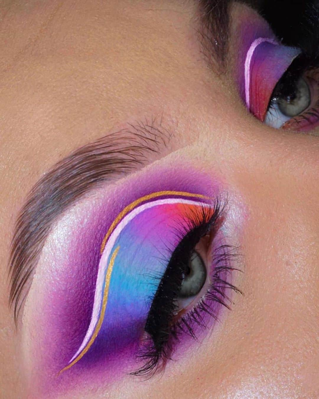 Jeffree Star Cosmeticsさんのインスタグラム写真 - (Jeffree Star CosmeticsInstagram)「The perfect blend 💖 @lerchickk created this look using our #jawbreaker palette 🍭 #jeffreestarcosmetics」7月3日 0時07分 - jeffreestarcosmetics