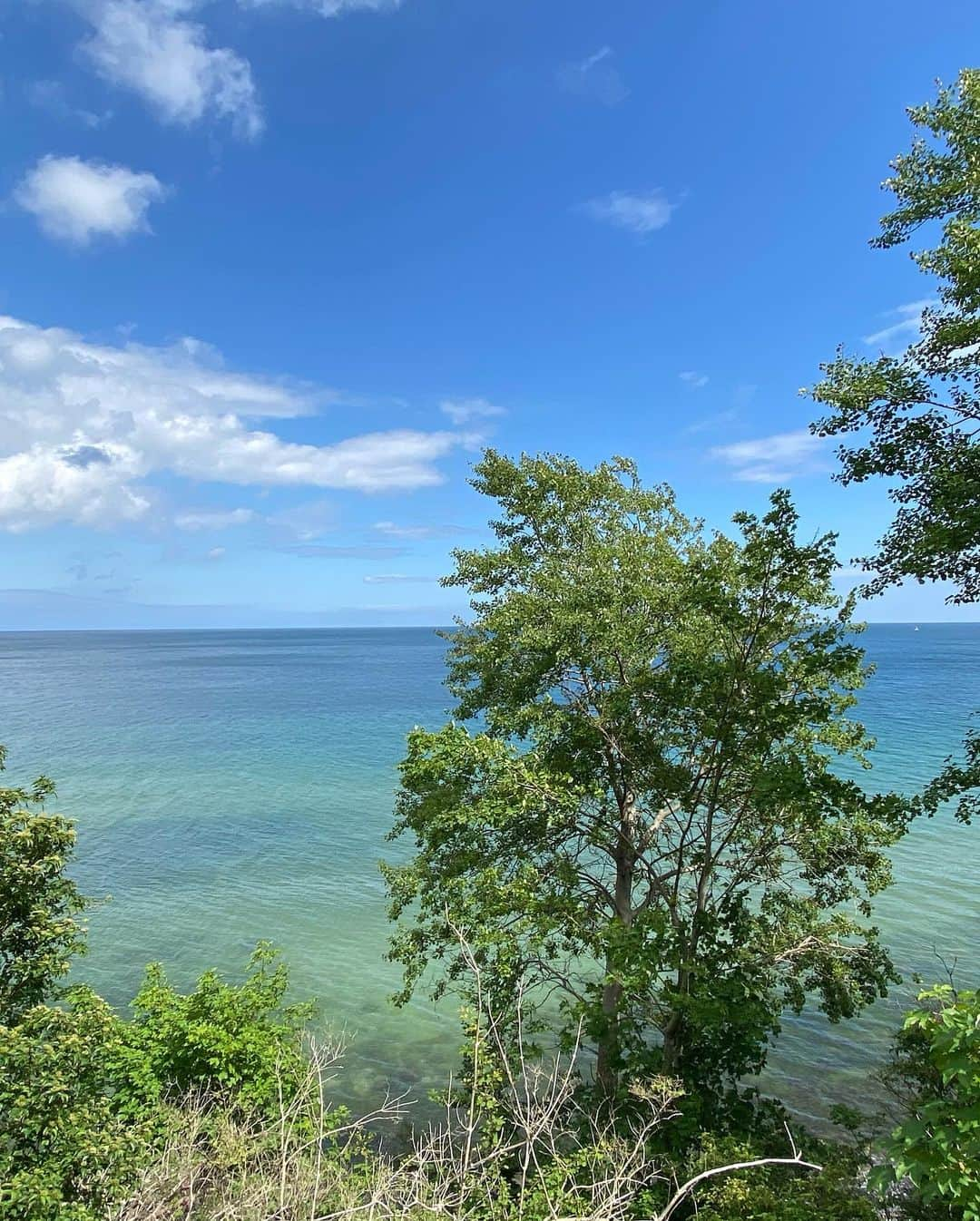 ペルニール・ブルームさんのインスタグラム写真 - (ペルニール・ブルームInstagram)「One of the most beautiful places in Denmark. Happy to have spent the day here with my love 🤍」7月3日 0時13分 - pernilleblume