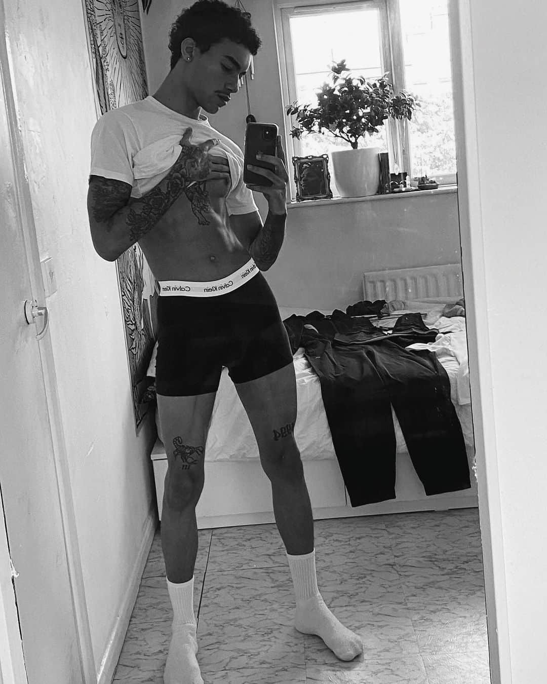 Calvin Kleinさんのインスタグラム写真 - (Calvin KleinInstagram)「@reeceking_ in the Modern Cotton boxer brief. #MYCALVINS」7月3日 1時21分 - calvinklein