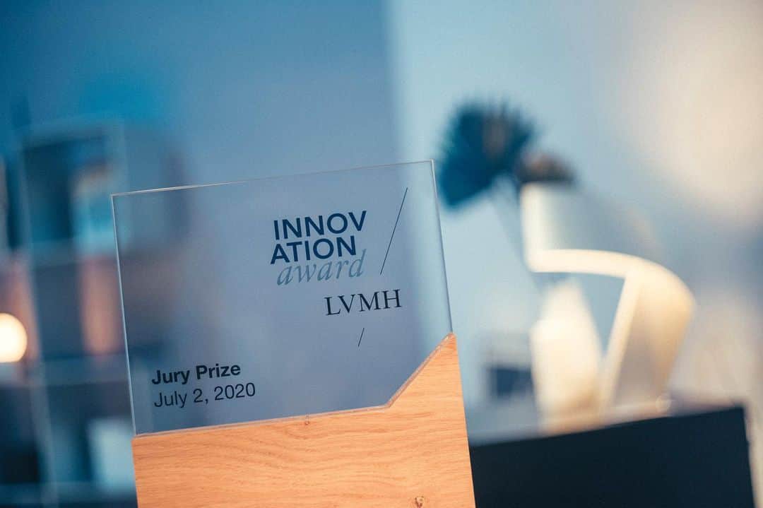 LVMHさんのインスタグラム写真 - (LVMHInstagram)「Among the 1,275 startups entering the 2020 competition of the LVMH Innovation Award this year, 30 were shortlisted and pitched their ideas on how to craft the customer experience of tomorrow.  The LVMH Group is delighted to announce that the winner of the 4th edition is Crobox for their solution providing data-driven insights to help better understand customers by shedding light on what they love about your products, thus ensuring you stay on top of the market.  A big shout out also to our runner-ups: Desserto for bringing eco-friendly, vegan textile into the world with cactus leather and Onestock for their agile order management system for omnichannel retail.  We are proud to follow and accompany the journeys of these future game changers.  #LVMH #LVMHTech #LVMHInnovationAward #VivaTech」7月3日 1時21分 - lvmh