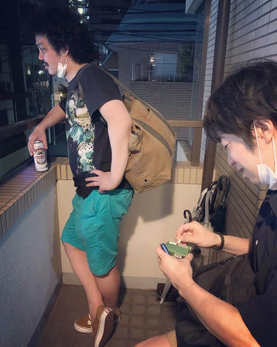 芦沢統人のインスタグラム：「メンバーと散々ネタを合わせて、一本だけビールを飲んだ。美味い。」