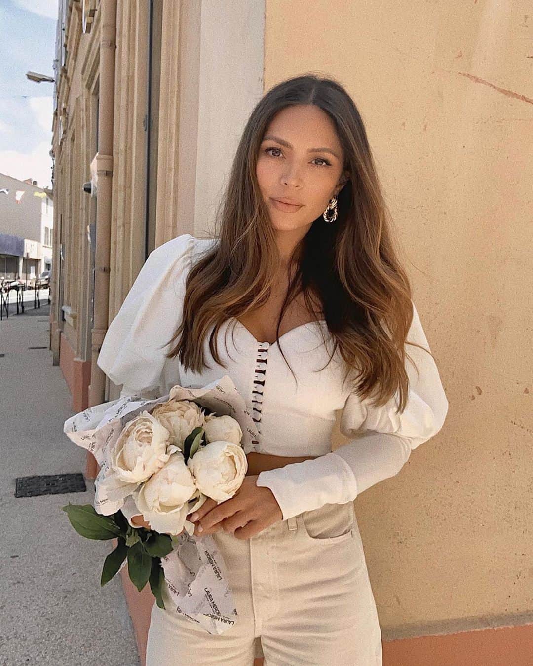 Marianna Hewittのインスタグラム：「some of my fav looks styled by @jilljacobsstudio happy birthday 🥳」