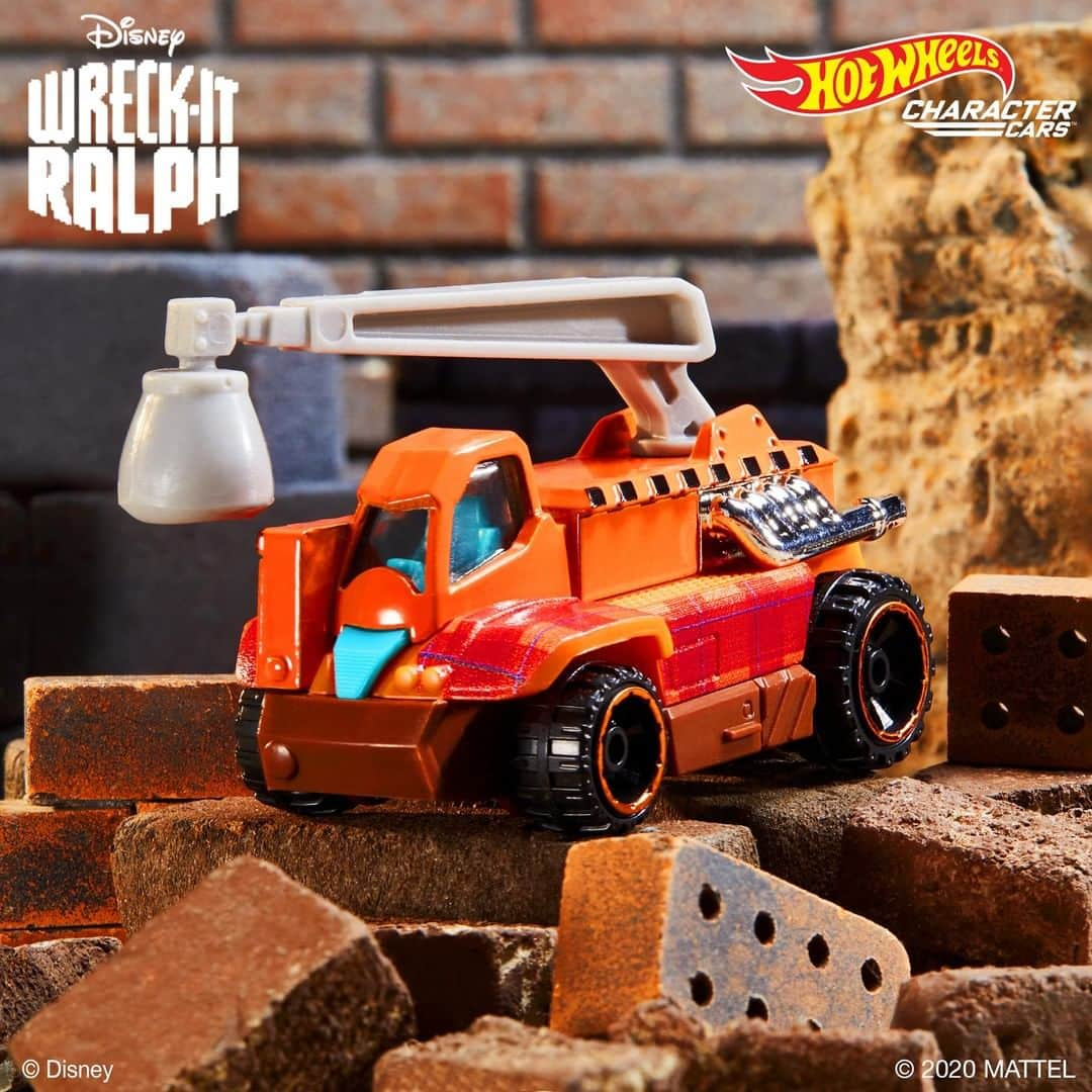 Hot Wheelsさんのインスタグラム写真 - (Hot WheelsInstagram)「Lookin’ for your next #HotWheels fix? What about this Disney™ Wreck-It Ralph Character Car?🤛」7月3日 2時01分 - hotwheelsofficial