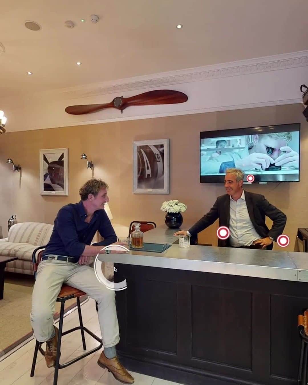 のインスタグラム：「Have you explored our virtual Mayfair boutique?⁠ ⁠ Visit the Bremont website to experience our fully interactive walkthrough of our Mayfair boutique from the comfort of your own home, where you can click the displays and watches to learn all the information you need. It's as if you're there in person.⁠ ⁠ If the virtual version simply isn't enough, then please contact mayfairboutique@bremont.com to book an appointment at our Mayfair boutique and we'd love to welcome you in.⁠ ⁠ @aerialfilmandphoto」