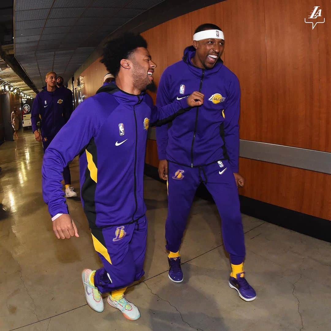 Los Angeles Lakersさんのインスタグラム写真 - (Los Angeles LakersInstagram)「Shoutout to our guy, @caldwellpope! #KCPDay」7月3日 2時02分 - lakers