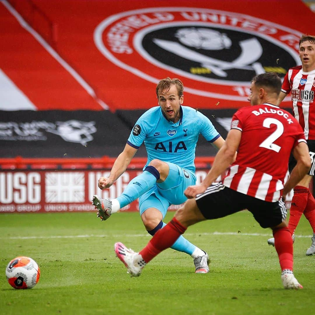 トッテナム・ホットスパーFCさんのインスタグラム写真 - (トッテナム・ホットスパーFCInstagram)「We’re unlucky to find ourselves a goal behind at the break at Bramall Lane.」7月3日 2時49分 - spursofficial