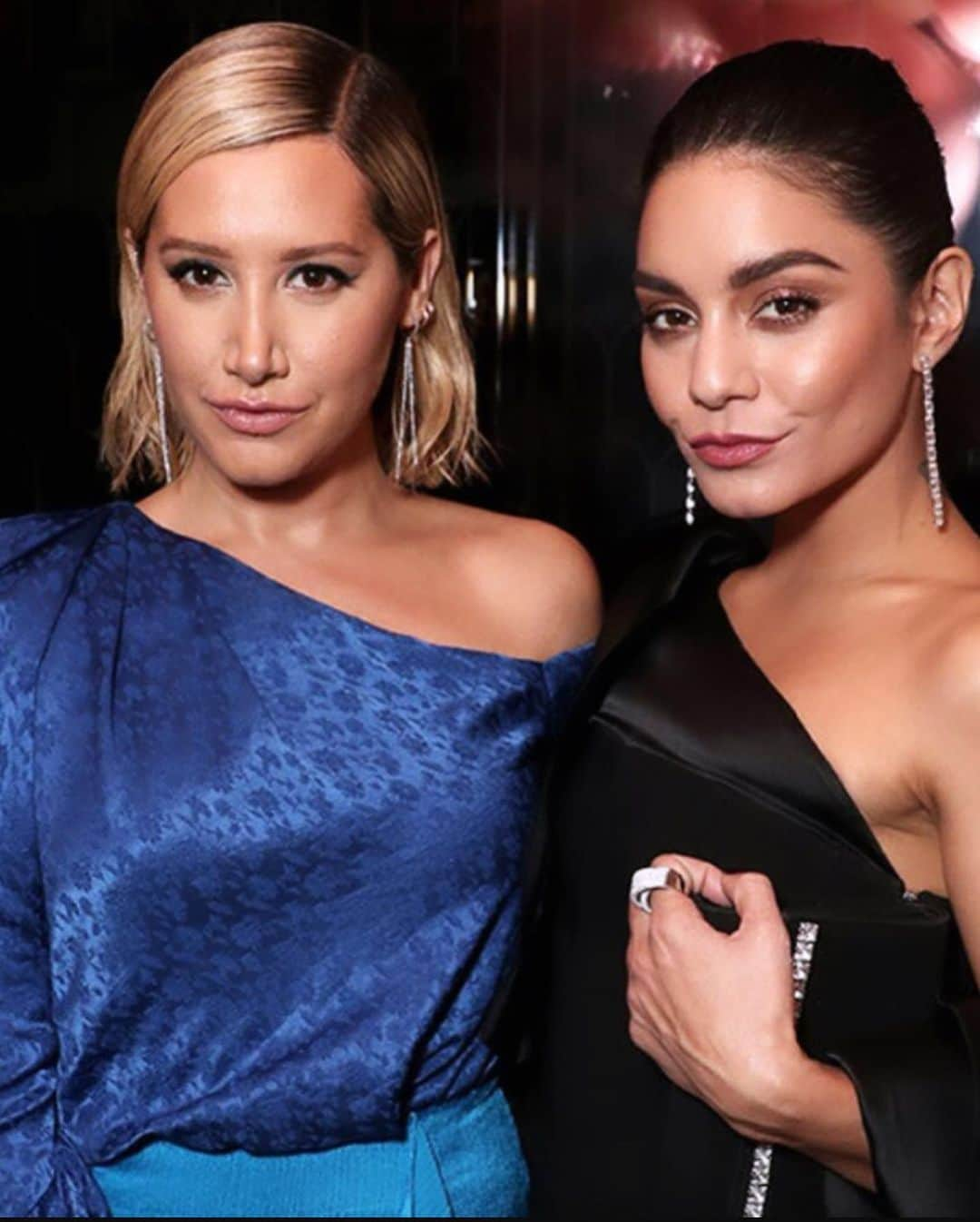 ヴァネッサ・ハジェンズさんのインスタグラム写真 - (ヴァネッサ・ハジェンズInstagram)「HAPPY BIRTHDAY TO MY OG BESTIE @ashleytisdale 🥳🥳 ash and I started from the bottom now we here!!! Lol but for real tho. We met on a commercial audition and our friendship took off. Next to high school musical, to touring the world, to shopping ALOT, to basketball games and a lot of rose. Now in our adulthood we busy helping each other decorate and renovate our houses. Lol so happy I have your fun loving spirit by my side in all walks of life. I love u ash. Always n forever ❤️❤️ happy birthday bby. 😘」7月3日 3時04分 - vanessahudgens