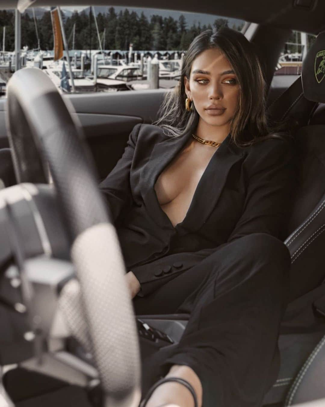 JANICE JOOSTEMAさんのインスタグラム写真 - (JANICE JOOSTEMAInstagram)「The look I give @lord.lynch when he says he’s gonna take me for food 🥘🍷 @drivemotorsports Lamborghini Aventador 💚」7月3日 3時22分 - janicejoostemaa