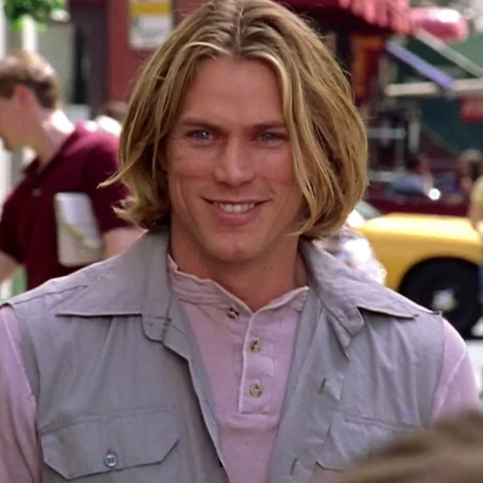 E! Onlineさんのインスタグラム写真 - (E! OnlineInstagram)「Confession: we're super into Smith Jerrod's rugged new look (at the link in our bio), but we'll never get over him as #SATC's resident hottie. (📷: HBO)」7月3日 4時16分 - enews