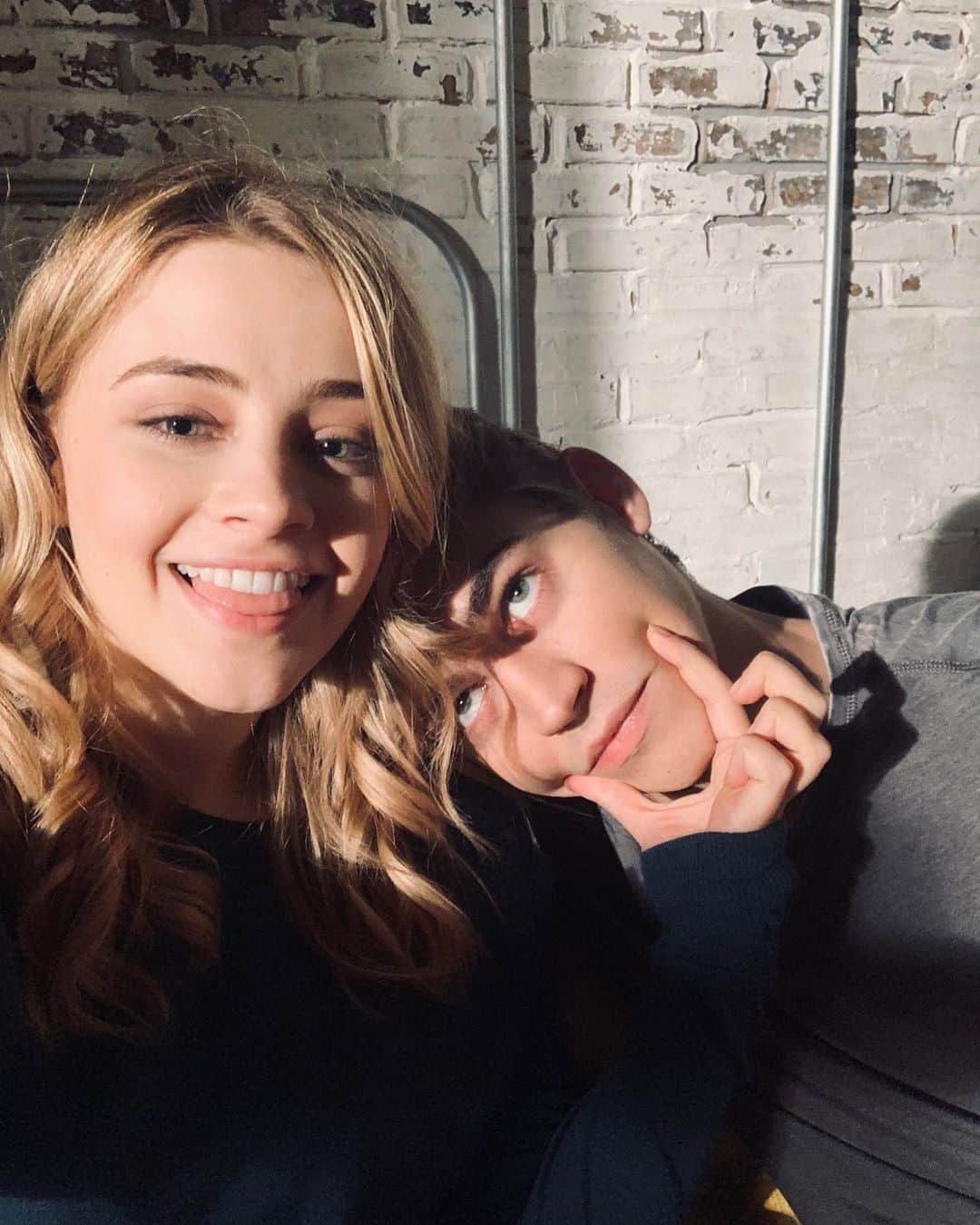 Teen Vogueさんのインスタグラム写真 - (Teen VogueInstagram)「#Hessa fans, there's an update about the @aftermovie sequel 😥 Find out more (and watch a new teaser!) at the link in bio. #AfterWeCollidedMovie」7月3日 5時00分 - teenvogue