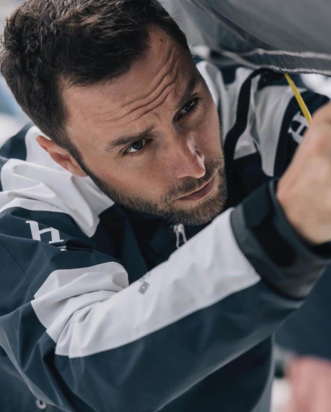 モンス・セルメルローさんのインスタグラム写真 - (モンス・セルメルローInstagram)「Ever since I was a child I’ve loved Henri Lloyd. Even though I never became a professional sailor, I still try to dress like one. Proud to be a part of the relaunch of the brand. Use MansHL25 for 25% discount at Henrilloyd.com. @henrilloyd63」7月3日 4時57分 - manszelmerlow