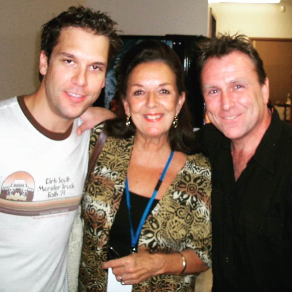 デイン・クックさんのインスタグラム写真 - (デイン・クックInstagram)「I just found this #tbt pic backstage at a show somewhere back east with the always funny sometimes @iamcolinquinn. My mom.. she loved the energy of backstage. She also said to me once, “comedians are strange birds.” I gotta tell you my mom knew who had the magic touch. She could watch comedians and always knew who had the ability to grow and the ones that didn’t have the right stuff.  These smiles are genuine. What a wild ride back then. So fucking fun. So much to appreciate. The years go by fast so you have to stay grateful you get to find something you love to do and do it well. I wanted to be the best my mom ever saw. I showed her what I was capable of even though I was still learning how to use my full arsenal of tools.」7月3日 5時35分 - danecook