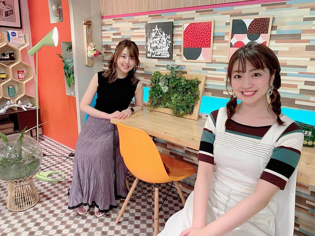 磯田彩実さんのインスタグラム写真 - (磯田彩実Instagram)「. . きょうは収録でした🎥. #磯田と湯浅. @chisato_yuasa.tvh7 . . . このあとは#5時ナビ#📺. . . #ニュース#番宣#見てね. #tvh#アナウンサー#湯浅知里#磯田彩実. #outfit#mishmash #ミッシュマッシュ#apuweiserriche #アプワイザーリッシェ. #気になってたスカート#着てみた#💜.」7月3日 15時45分 - ayami_isoda.tvh7