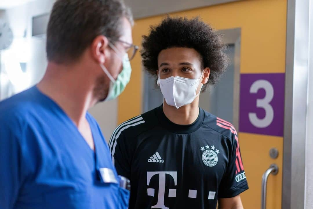 バイエルン・ミュンヘンさんのインスタグラム写真 - (バイエルン・ミュンヘンInstagram)「Hasan Salihamidžić: “We’re delighted Leroy is to be a Bayern player. Leroy is a difference-maker and will strengthen our team with his quality." #MiaSanMia #ServusLeroy」7月3日 16時09分 - fcbayern