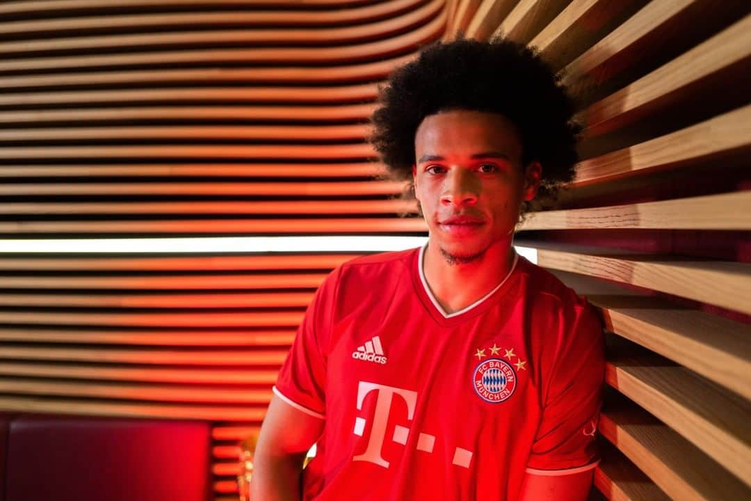 バイエルン・ミュンヘンさんのインスタグラム写真 - (バイエルン・ミュンヘンInstagram)「Hasan Salihamidžić: “We’re delighted Leroy is to be a Bayern player. Leroy is a difference-maker and will strengthen our team with his quality." #MiaSanMia #ServusLeroy」7月3日 16時09分 - fcbayern