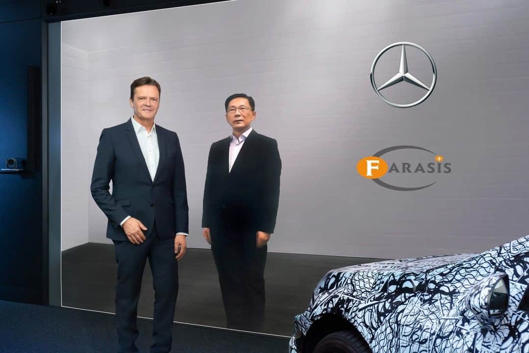 メルセデス・ベンツさんのインスタグラム写真 - (メルセデス・ベンツInstagram)「Electric First: #MercedesBenz announces strategic partnership and investment in battery cell manufacturer Farasis Energy (Ganzhou) Co, Ltd.」7月3日 16時17分 - mercedesbenz