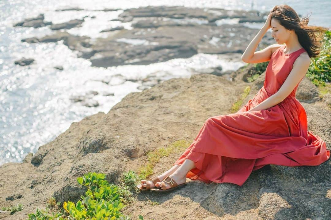 橘沙奈さんのインスタグラム写真 - (橘沙奈Instagram)「* もう7月🌻 夏が1番好きな季節🌞🌴 夏らしい作品撮りの写真もお気に入り٩(*´︶`*)۶ * * photo📸 @tomyphotostudio  * * * * * * * * * * * * * #shooting #portrait  #photo #sea #beach #summer #model  #japanesegirl #海 #梅雨の晴れ間  #絶景 #日本の絶景 #夏服 #ワンピース #撮影 #作品撮り #ポートレート #🏖 #👒 #👗」7月3日 8時06分 - an.an.0706