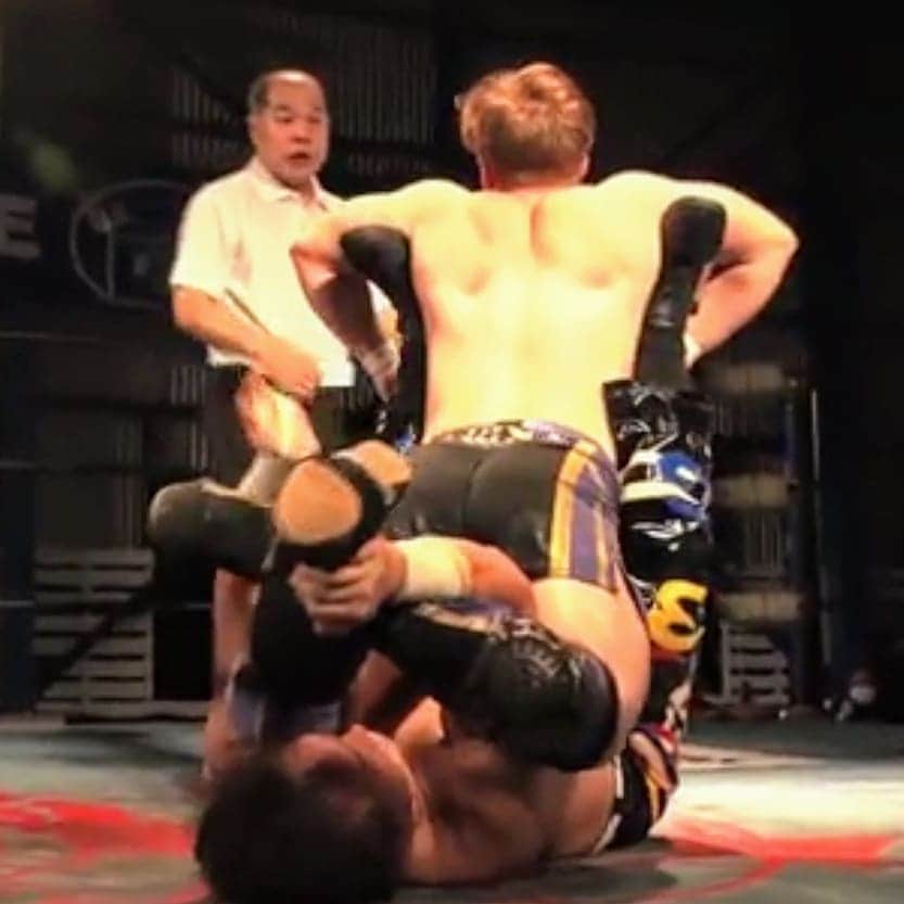 TAJIRIのインスタグラム：「llave. #tajiri #ajpw #ajpwtv #wrestling #プロレス」