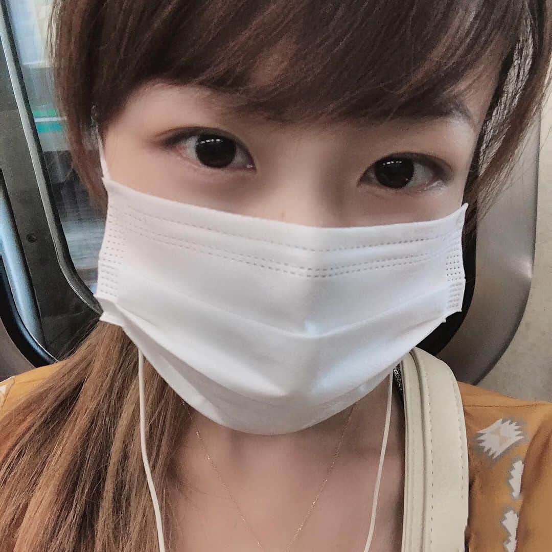 のインスタグラム：「色々考えすぎて眠れなかったーー‪‪💦‬な朝… Good morning☀️.° 先の事考えてても仕方ない？ #田中いちえ#親がいなくなる不安#自分のこと#子供のこと」