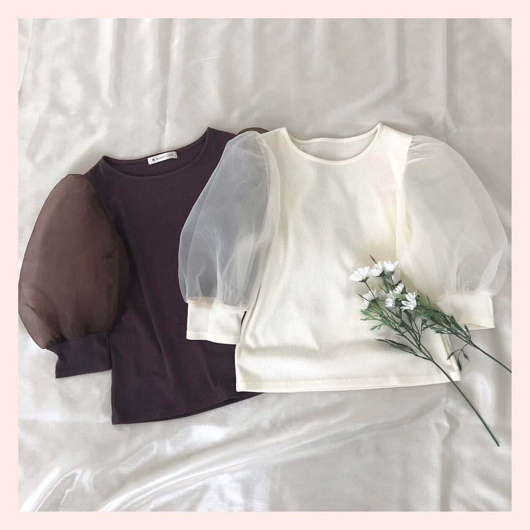 Majesticlegonさんのインスタグラム写真 Majesticlegoninstagram New オーガンジースリーブトップス 3 5 税込 アイボリー ブラック ブラウン 大人気トップスが再入荷しました シアーなお袖のボリュームが可愛いカットソーです 1枚でも