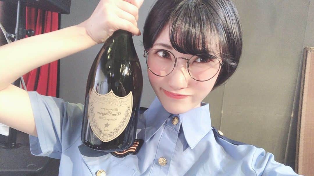 東条蒼のインスタグラム：「＊ ・ ・ ・ またライブしたいなぁ。。 ・ ・ ・ その際は、ゴチドリンクよろしくお願いします🤲笑笑 ・ ・  ・  #東条蒼 #クルーズグループ #セクシー女優 #av女優 #メガネ女子 #黒髪 #ショートヘア #あおたん　#teamメレンゲ #followｍe #following #japan #girl #photooftheday #tagsforlikes #instalike  #台湾 #香港 #粉我 #拍照 #照片 #人像攝影」