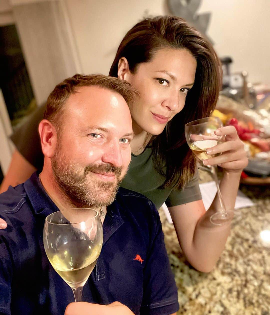 ミッチェル・コリンズさんのインスタグラム写真 - (ミッチェル・コリンズInstagram)「Drove 6 hours to VA to get wine drunk with @vickahhhhs and would do it all over again. (We’re clenching every muscle from the b-button up)」7月3日 11時40分 - michcoll