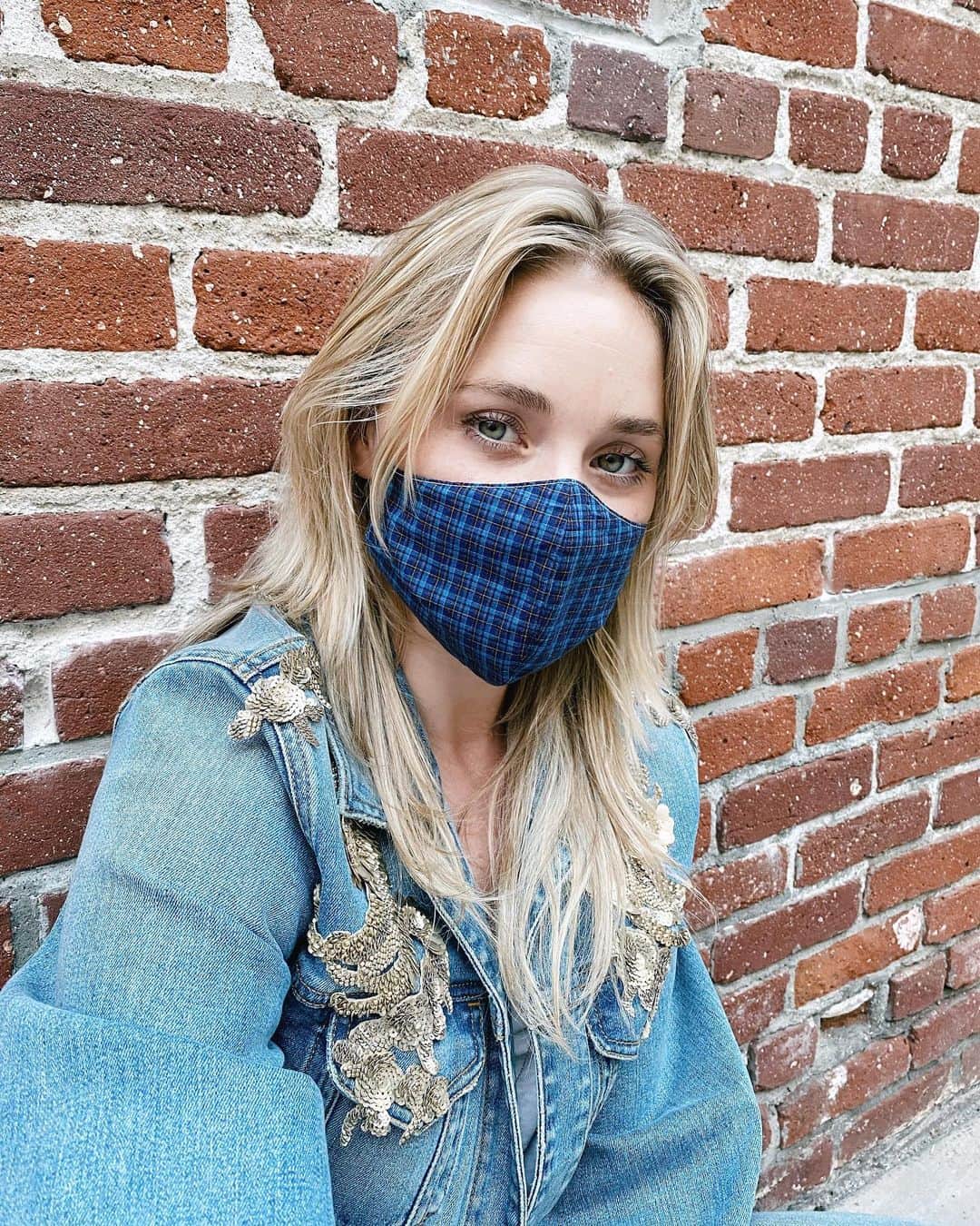 アマンダ・ミシェルカさんのインスタグラム写真 - (アマンダ・ミシェルカInstagram)「Please #wearamask 🙏🏻 it’s the right thing to do and it’s the kind thing to do. Protect yourself and others. The longer we don’t wear a mask, the longer we’re gonna have to wear a mask. You feel me? Good.」7月3日 11時49分 - iamaj