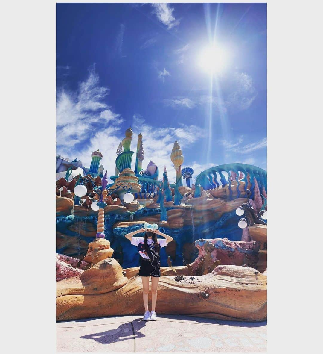 蔵歩実のインスタグラム：「🌞♥️ . . 📷@xxk_minae_92xx  #ディズニー #ディズニーシー #disney #disneysea #japanese #japanesegirl #일본 #일본인 #일본사람#東京 #tokyo #도쿄 #モデル #model#모델 #followme  #高身長 #高身長女子 #instalove #ootd」