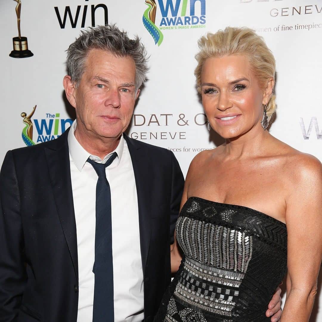 E! Onlineさんのインスタグラム写真 - (E! OnlineInstagram)「David Foster has said he "will never disclose" the real reason for his divorce from Yolanda Hadid, but has shut down one major rumor, believed by even Yolanda herself. Everything he had to say about their split is at the link in our bio. (📷:Getty Images)」7月4日 1時30分 - enews